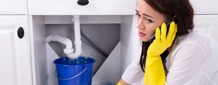 tenants housing leaky pipe